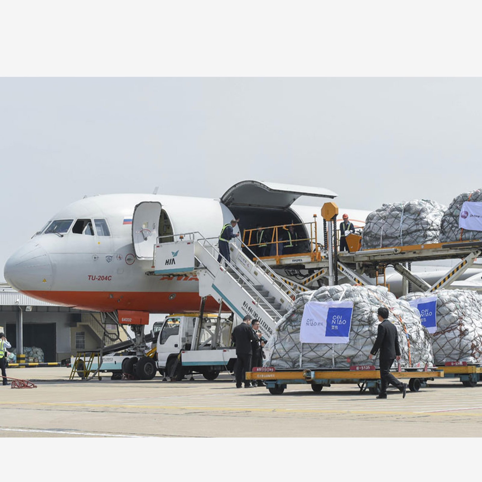 International parcel Courier and cargo Service agents in andheri mumbai